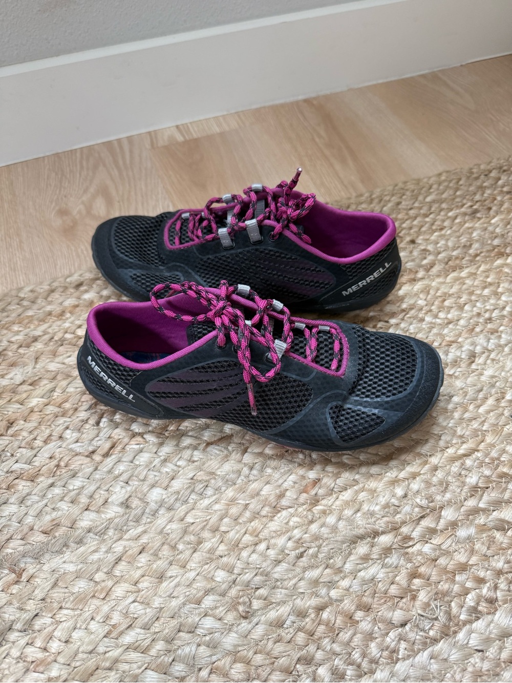 MERRELL Women’s Vapor Glove Trail Running Shoes